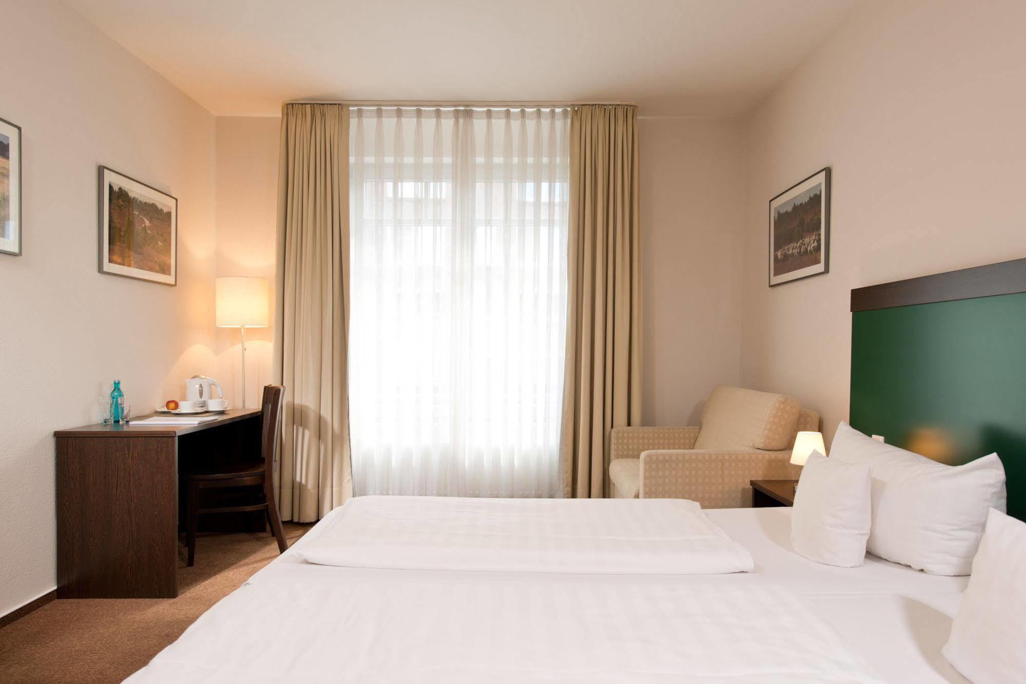 Achat Hotel Buchholz Hamburg Buchholz in der Nordheide Esterno foto